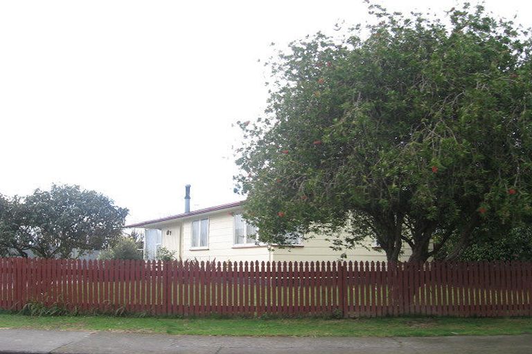 Photo of property in 26 Deal Crescent, Flaxmere, Hastings, 4120