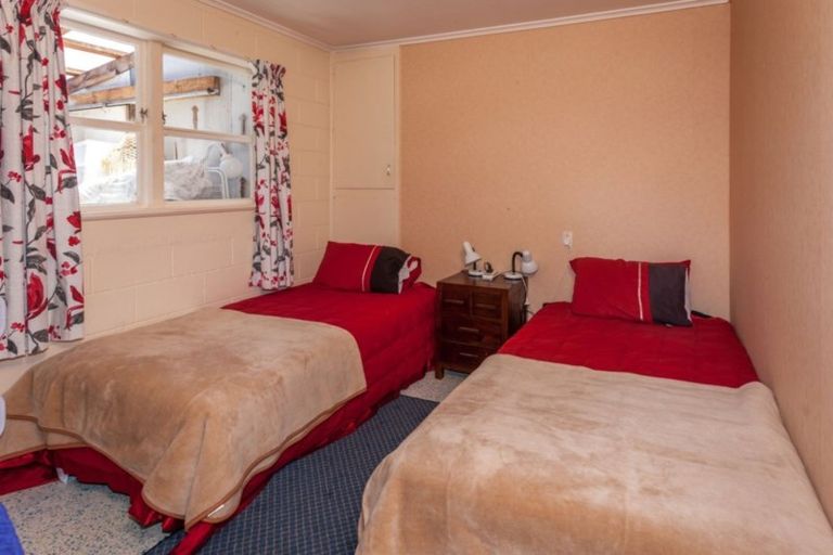 Photo of property in 43 Robinson Road, Whitianga, 3510