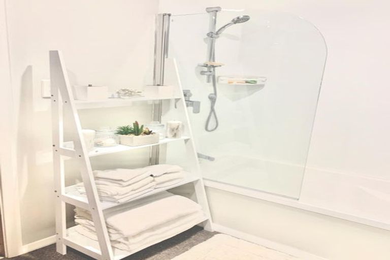 Photo of property in 53 Clouston Park Road, Clouston Park, Upper Hutt, 5018