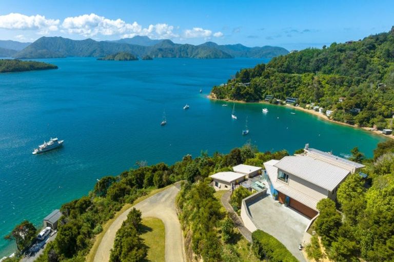 Photo of property in 1 Cooks Ridge, Waikawa, Picton, 7281