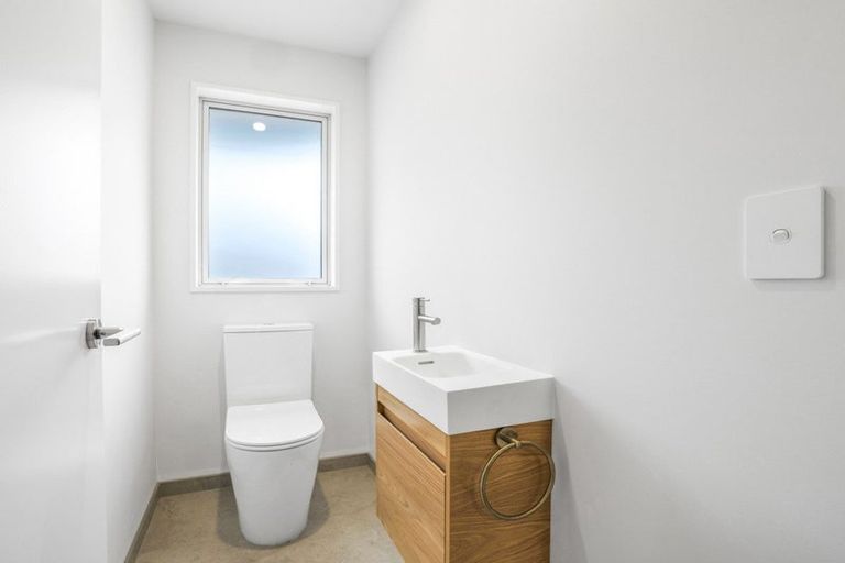 Photo of property in 5 Mills Road, Marshland, Christchurch, 8051