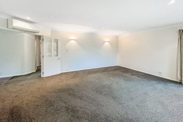Photo of property in 18 Cooks Lane, Heathcote Valley, Christchurch, 8022