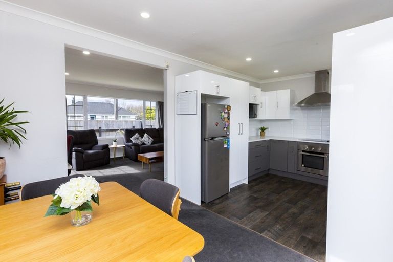 Photo of property in 32 Tawai Street, Trentham, Upper Hutt, 5018