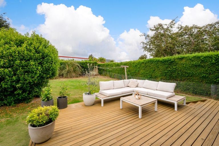 Photo of property in 223 Beacon Point Road, Wanaka, 9305