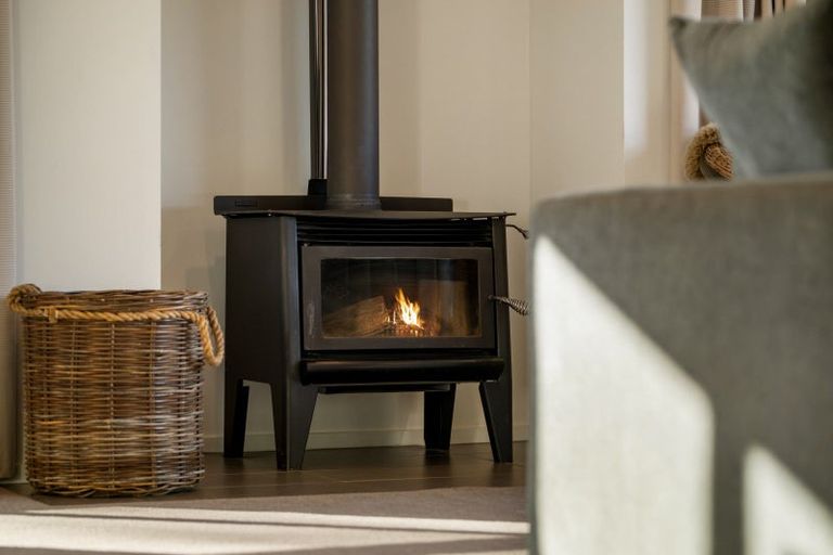 Photo of property in 11 Mcfarlane Terrace, Wanaka, 9305