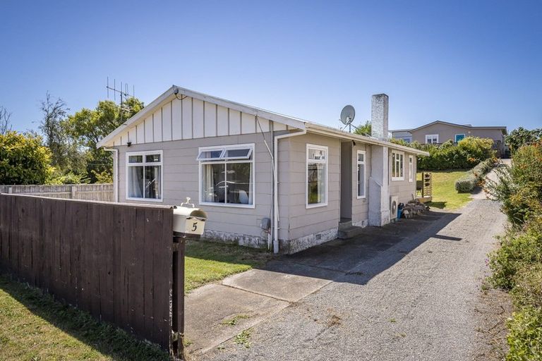 Photo of property in 5a Titoki Road, Raumati Beach, Paraparaumu, 5032