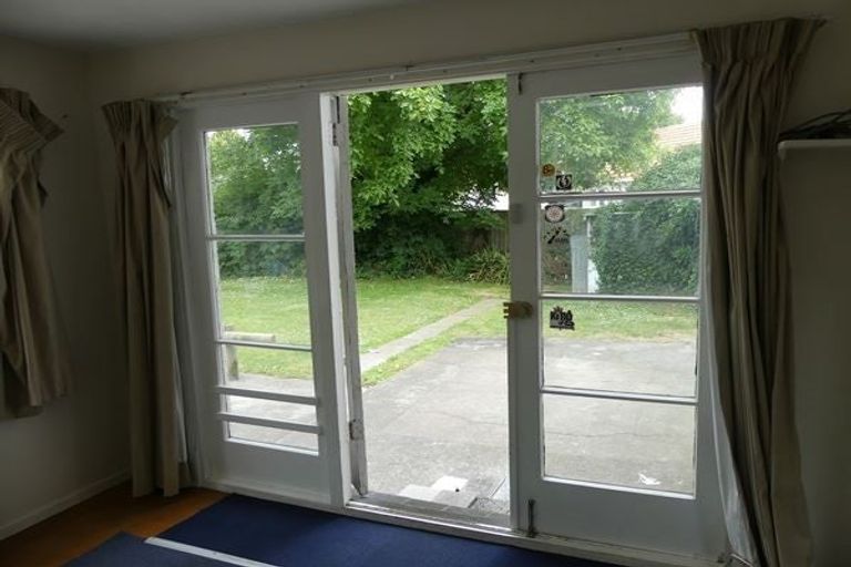 Photo of property in 3 Tara Street, Riccarton, Christchurch, 8041