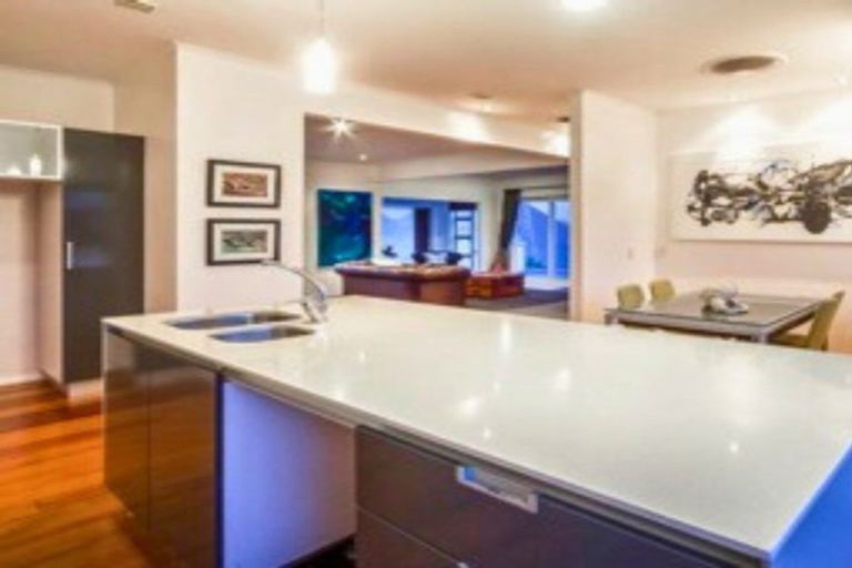 Photo of property in 13 Sea View Terrace, Cockle Bay, Auckland, 2014