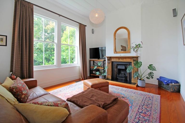 Photo of property in 14 Abbotsford Terrace, Devonport, Auckland, 0624