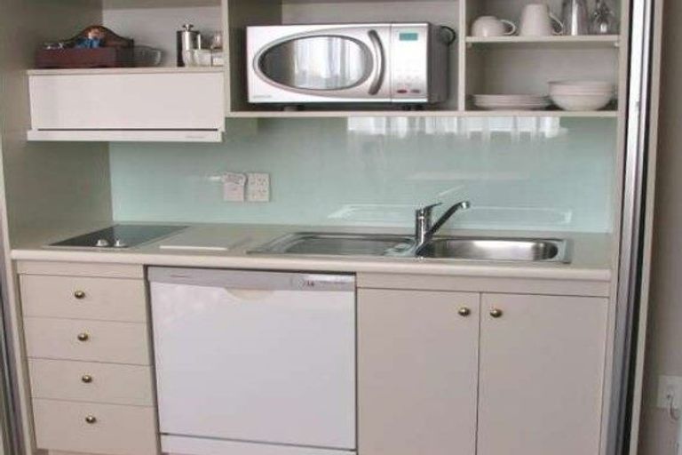 Photo of property in Quest Wellington Serviced Apart, 5/33d Hunter Street, Wellington Central, Wellington, 6011