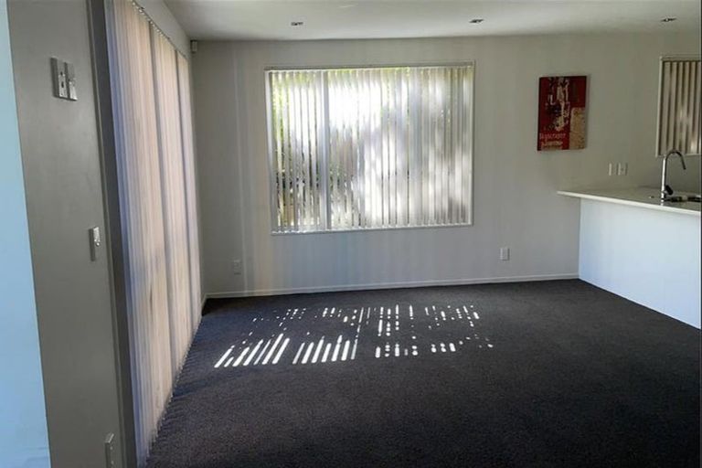 Photo of property in 42c Moore Street, Howick, Auckland, 2014
