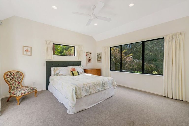 Photo of property in 151 Taupaki Road, Taupaki, Henderson, 0782