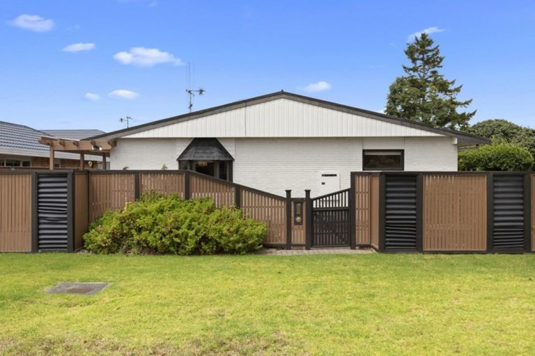 Photo of property in 486 Devonport Road, Tauranga South, Tauranga, 3112