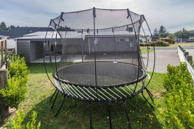 Photo of property in 13 Cordyline Place, Ohakune, 4625