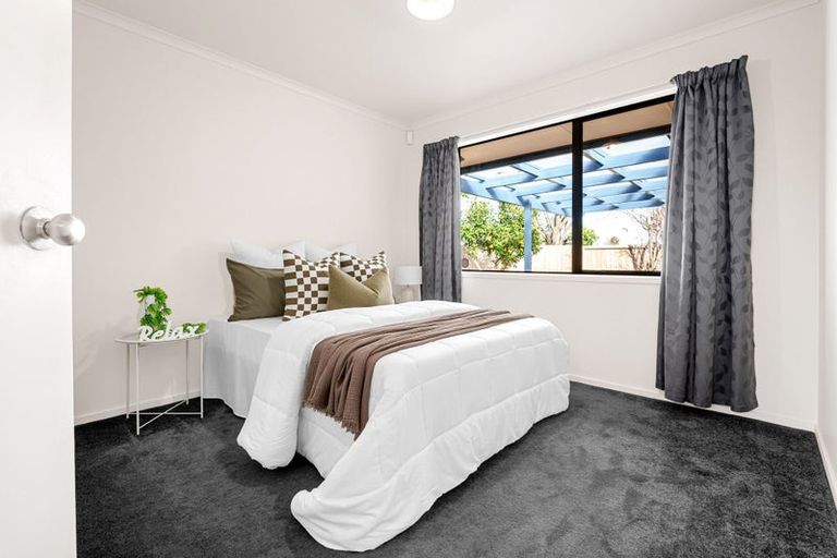 Photo of property in 30 Newfield Drive, Fairview Downs, Hamilton, 3214