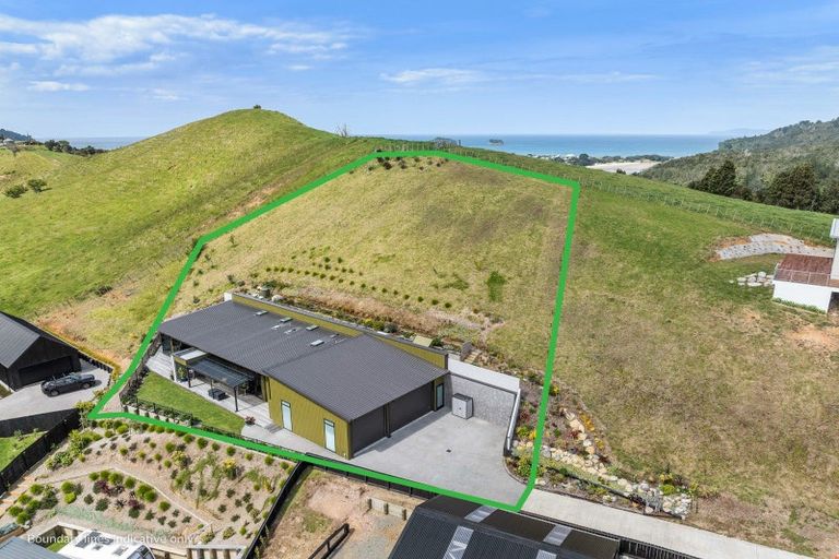 Photo of property in 1 Rewarewa Rise, Whangamata, 3691