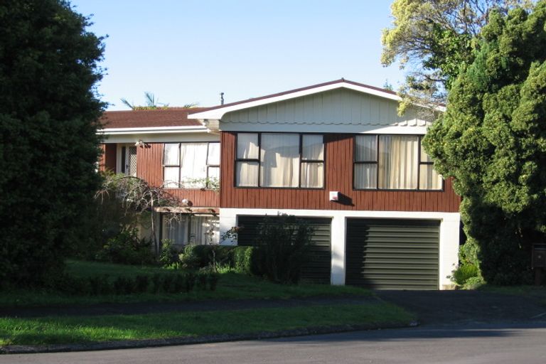 Photo of property in 8 Pedersen Place, Bucklands Beach, Auckland, 2012