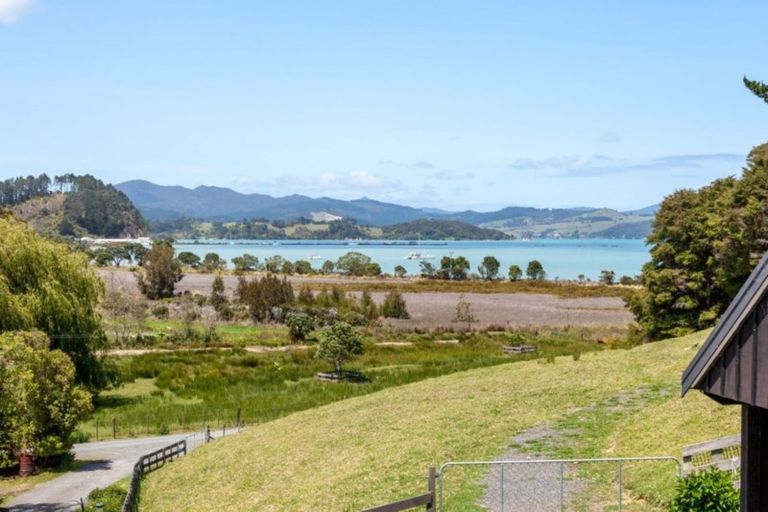 Photo of property in 2790 Long Bay Road, Coromandel, 3581