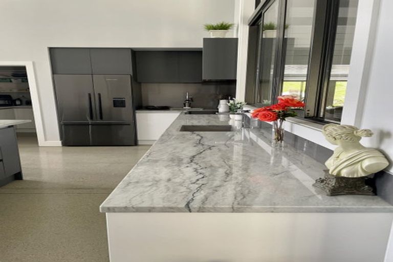 Photo of property in 211 Mcarthur Road, Springvale, Alexandra, 9391