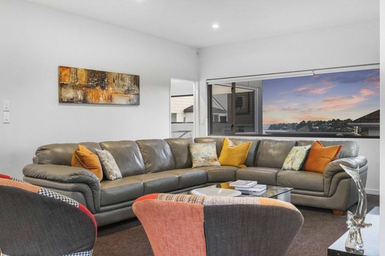 Photo of property in 15 Gulf View Road, Murrays Bay, Auckland, 0630