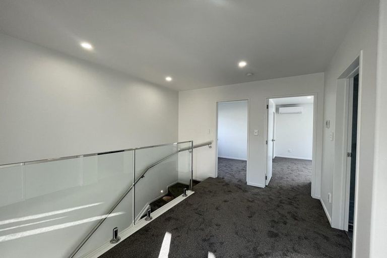 Photo of property in 26 Sandgate Avenue, Botany Downs, Auckland, 2010