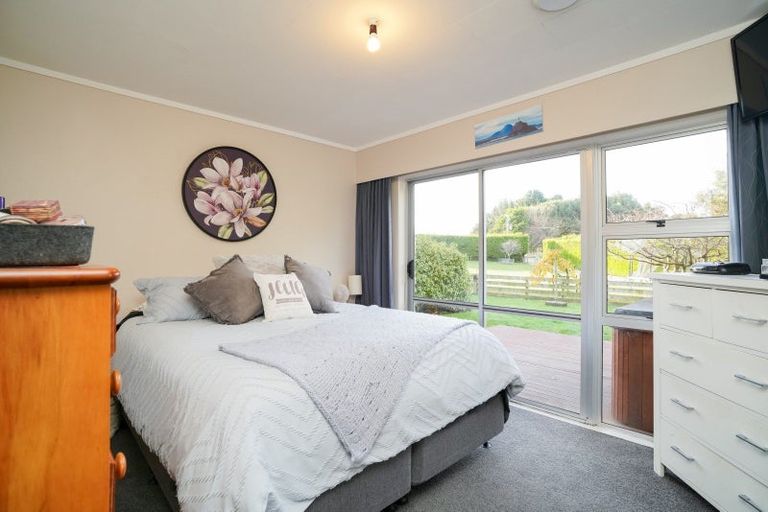 Photo of property in 56 Mason Road, Seaward Bush, Invercargill, 9871