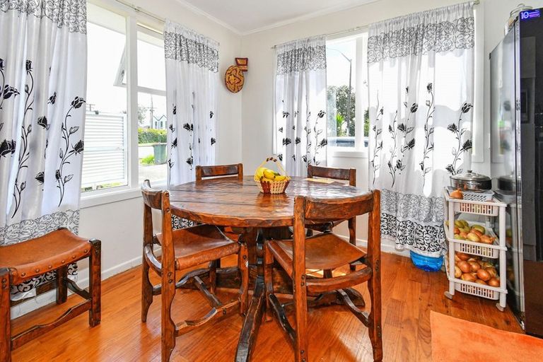 Photo of property in 57 Preston Road, Clover Park, Auckland, 2023