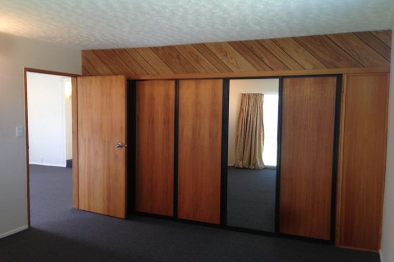 Photo of property in 8 Karo Place, Ilam, Christchurch, 8041