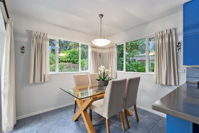 Photo of property in 30 Chateau Drive, Burnside, Christchurch, 8053