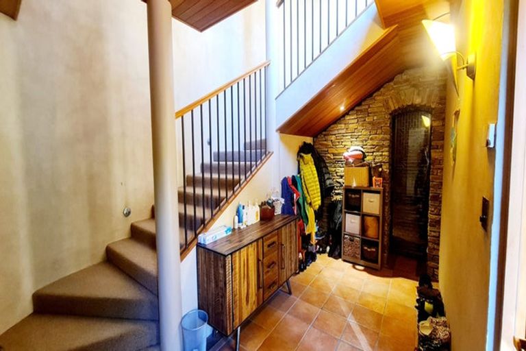 Photo of property in 26b Chatsworth Road, Silverstream, Upper Hutt, 5019