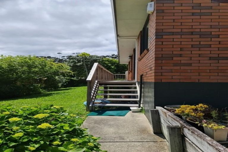 Photo of property in 1/9 Delamare Court, Sunnynook, Auckland, 0632