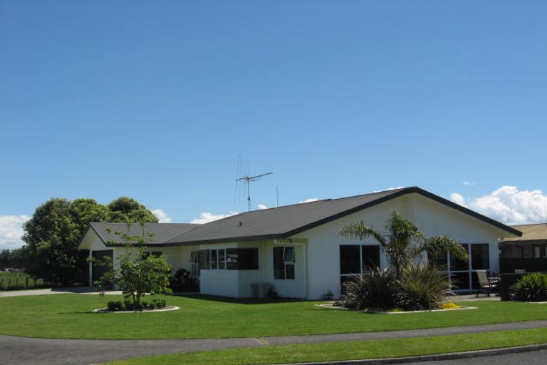 Photo of property in 203 Chatsfield Drive, Te Awamutu, 3800