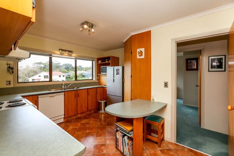 Photo of property in 4 Cannon Street, Westown, New Plymouth, 4310