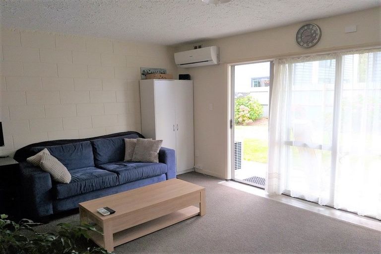 Photo of property in 1/11 Sherborne Street, St Albans, Christchurch, 8014