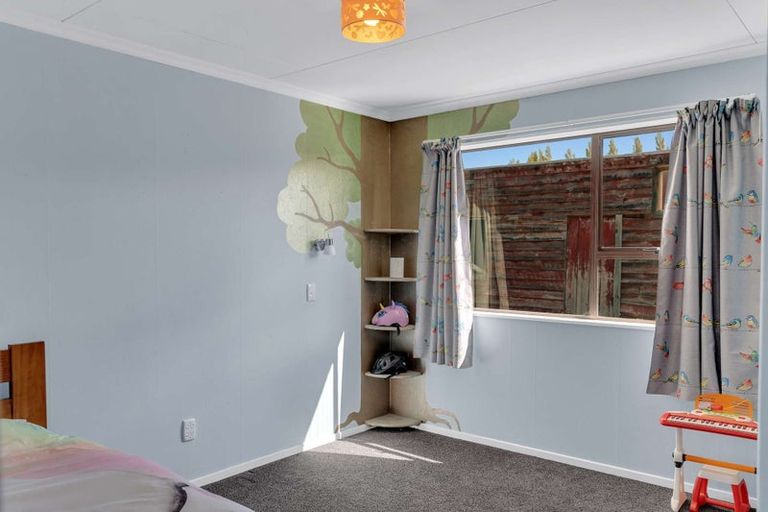 Photo of property in 5 Hereford Street, Riversdale, 9776