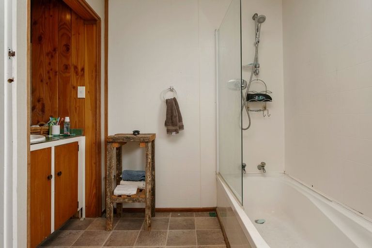 Photo of property in 26 Invergarry Road, Hilltop, Taupo, 3330