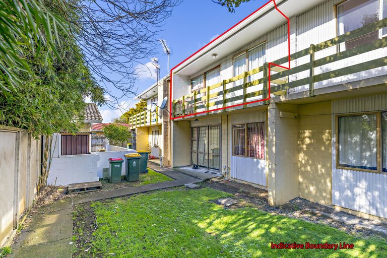 Photo of property in 30k Puhinui Road, Manukau, Auckland, 2104