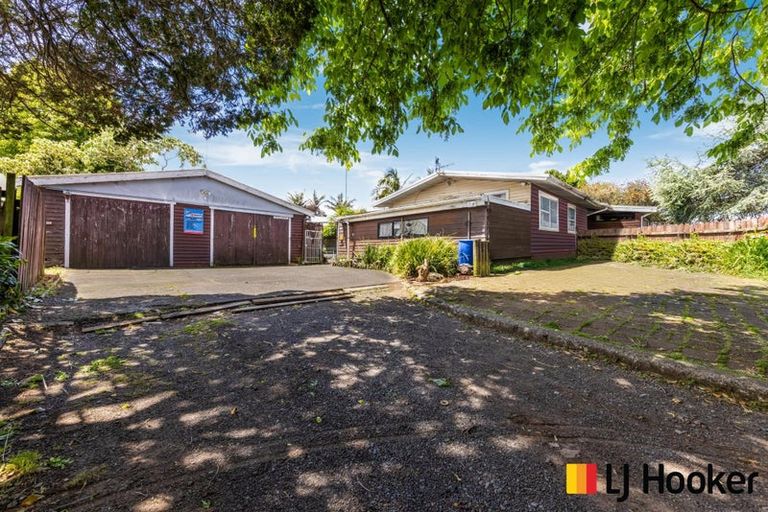 Photo of property in 200 Robertson Road, Mangere East, Auckland, 2024