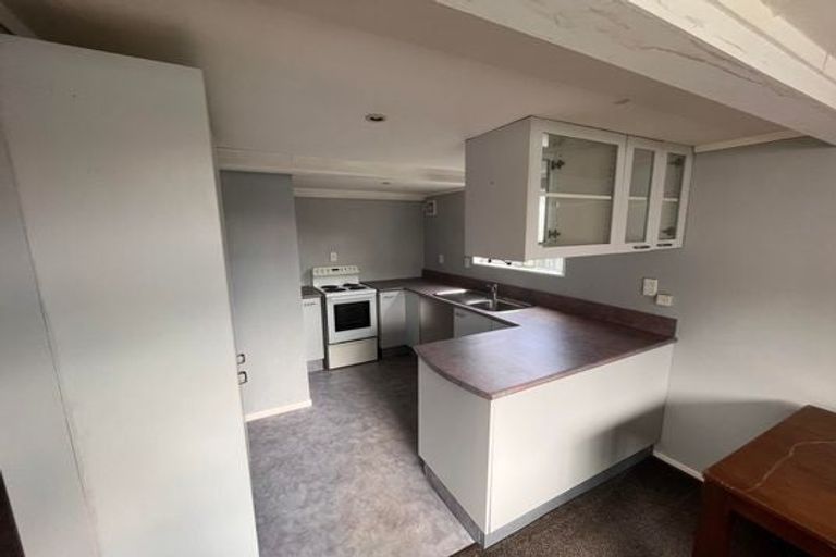 Photo of property in 1118 Fergusson Drive, Clouston Park, Upper Hutt, 5018