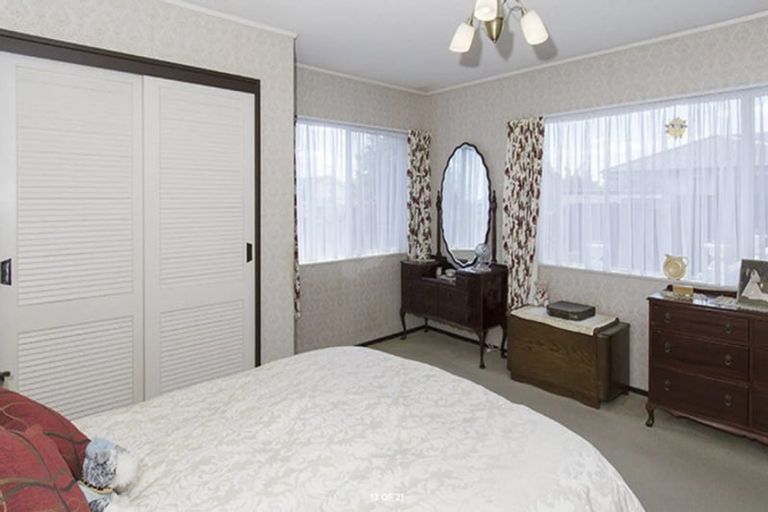 Photo of property in 147 Prince Regent Drive, Farm Cove, Auckland, 2012