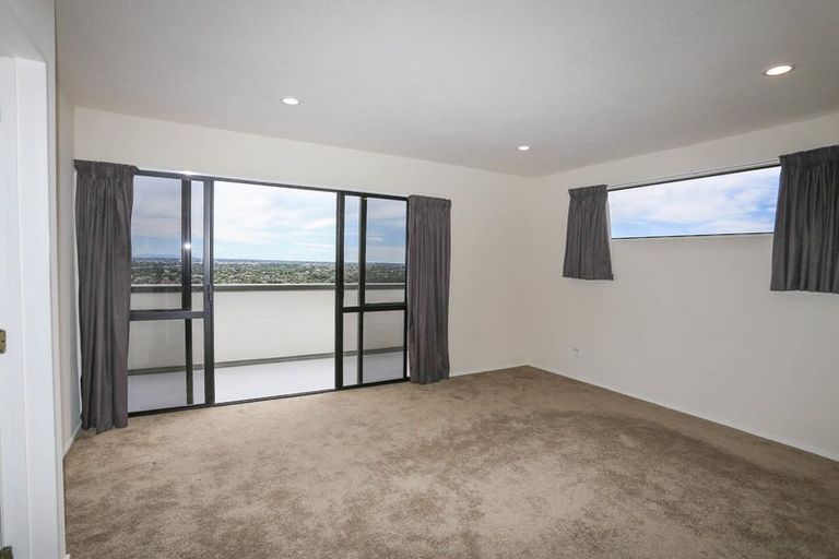 Photo of property in 75 Ravensdale Rise, Westmorland, Christchurch, 8025