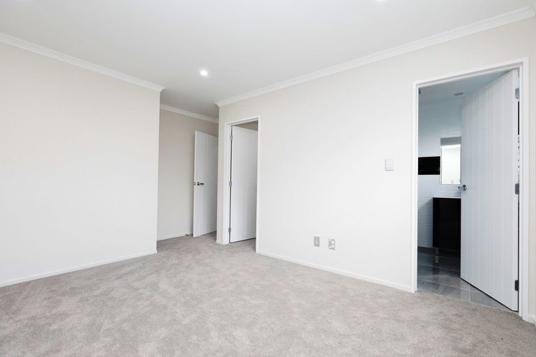 Photo of property in 173a Gray Avenue, Papatoetoe, Auckland, 2024