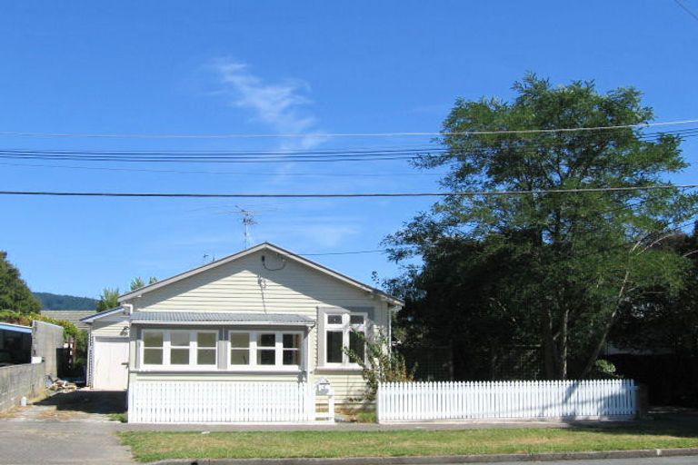 Photo of property in 1/6 Totara Street, Trentham, Upper Hutt, 5018