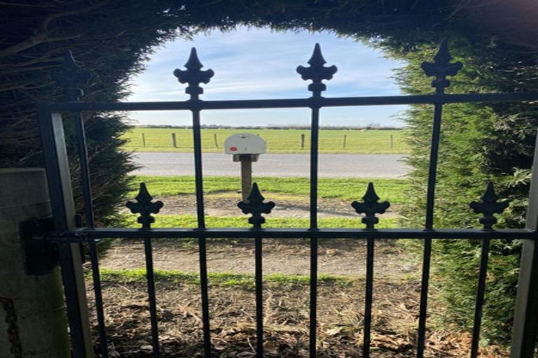 Photo of property in 974 Longbeach Road, Eiffelton, Ashburton, 7774