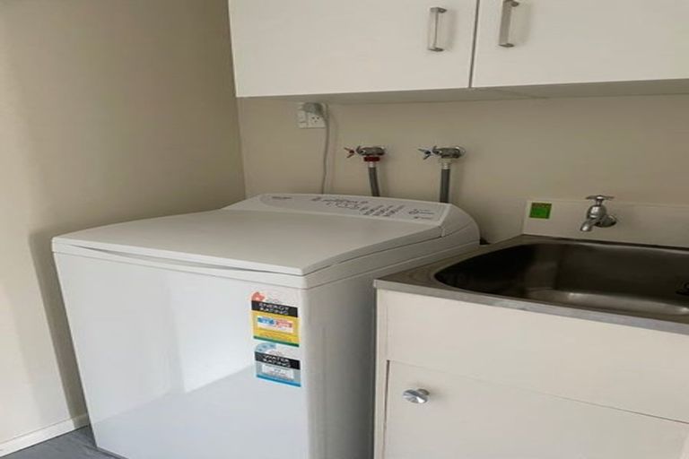 Photo of property in 31 Colombo Street, Hokowhitu, Palmerston North, 4410