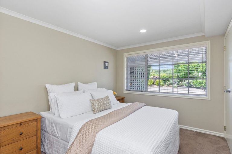 Photo of property in 42 Kayelene Place, Omokoroa, 3114