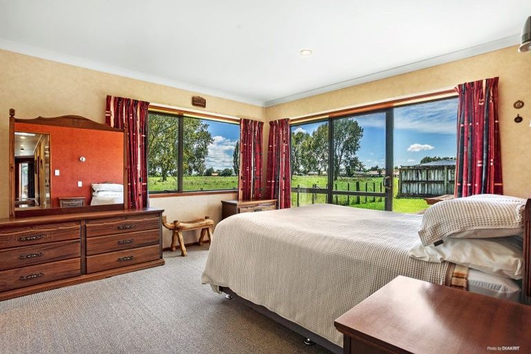 Photo of property in 24 Reynolds Drive, Glenview, Hamilton, 3206