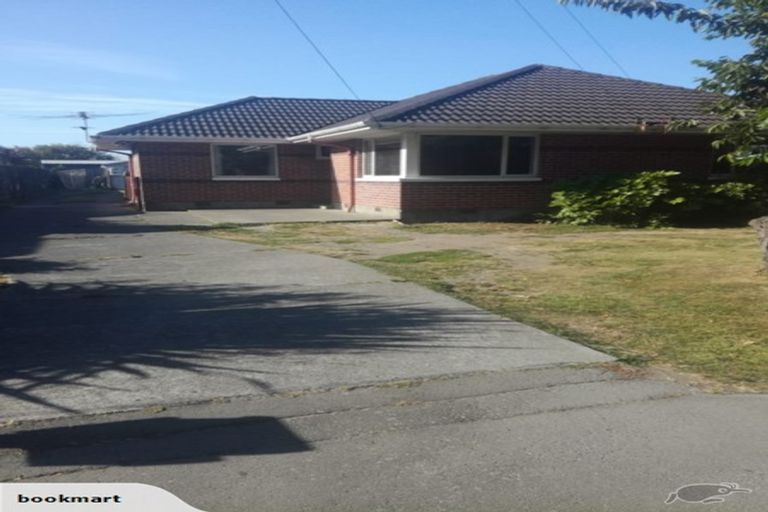 Photo of property in 918 Avonside Drive, Avondale, Christchurch, 8061