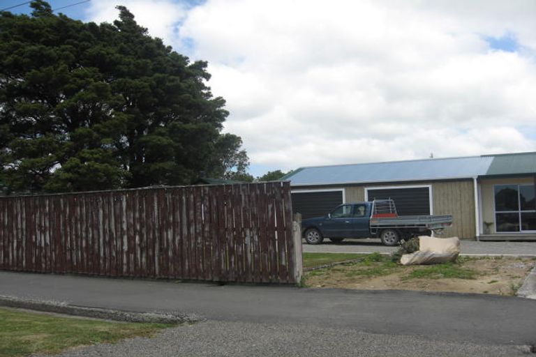 Photo of property in 10 King Street, Pahiatua, 4910