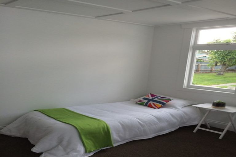 Photo of property in 9 Chelwood Street, Takaro, Palmerston North, 4412